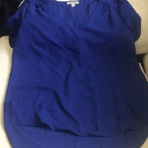 Hi-lo navy blouse, with button detail on sleeve